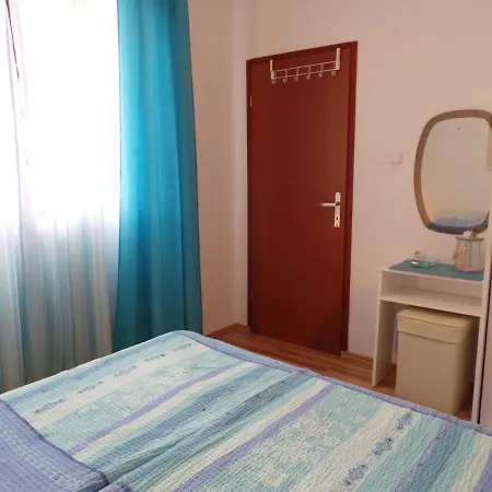 Katja Apartament *